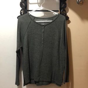 Hunter green soft sweater shirt
